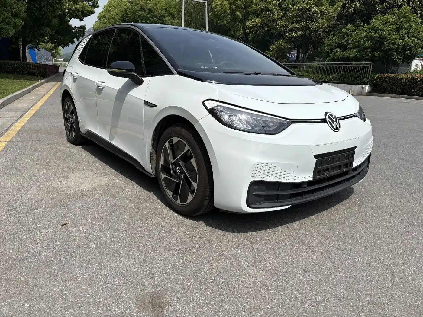 Volkswagen ID.3 2023 Ultimate Smart Edition фото 3