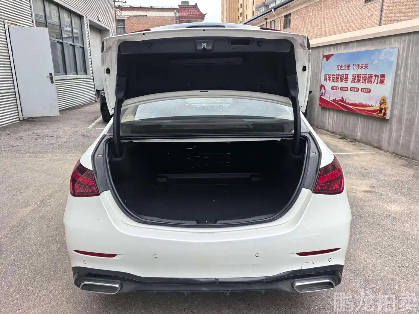 Mercedes-Benz C-Class 2025 C 260 L Night Sport Edition фото 3