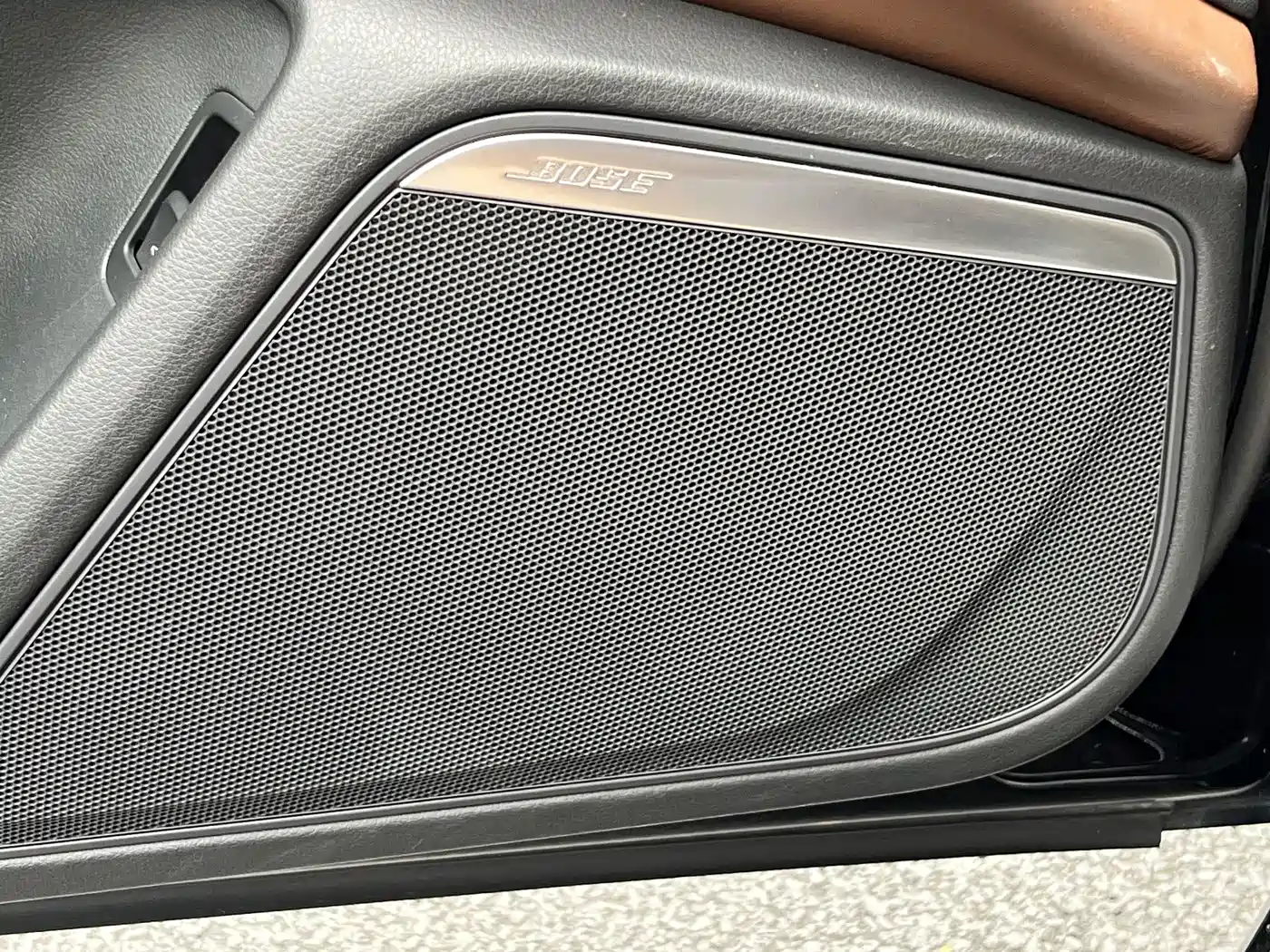 Audi A6L 2014 35 FSI quattro Luxury фото 8