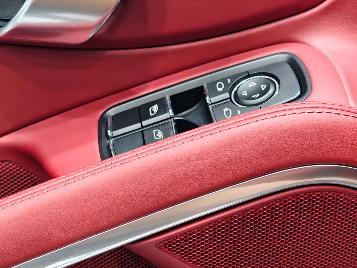 Porsche 718 2016 Boxster 2.0T фото 11