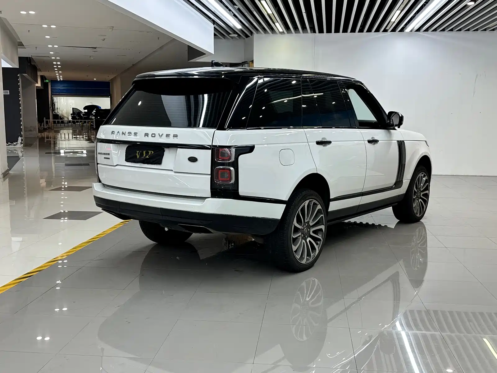 Фото 6 - Land Rover Range Rover