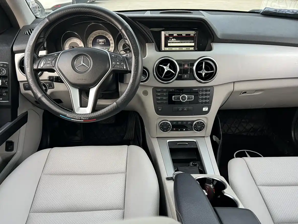 Mercedes-Benz GLK-Class 2013 GLK 300 4MATIC Dynamic Sunroof фото 4