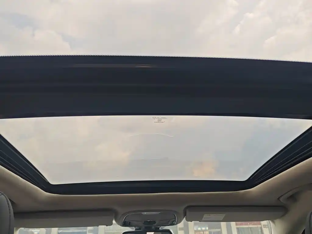Jeep Cherokee 2018 2017 2.4L Leading Smart Edition