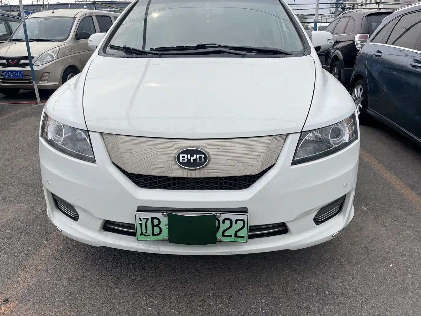 BYD e6 2016
