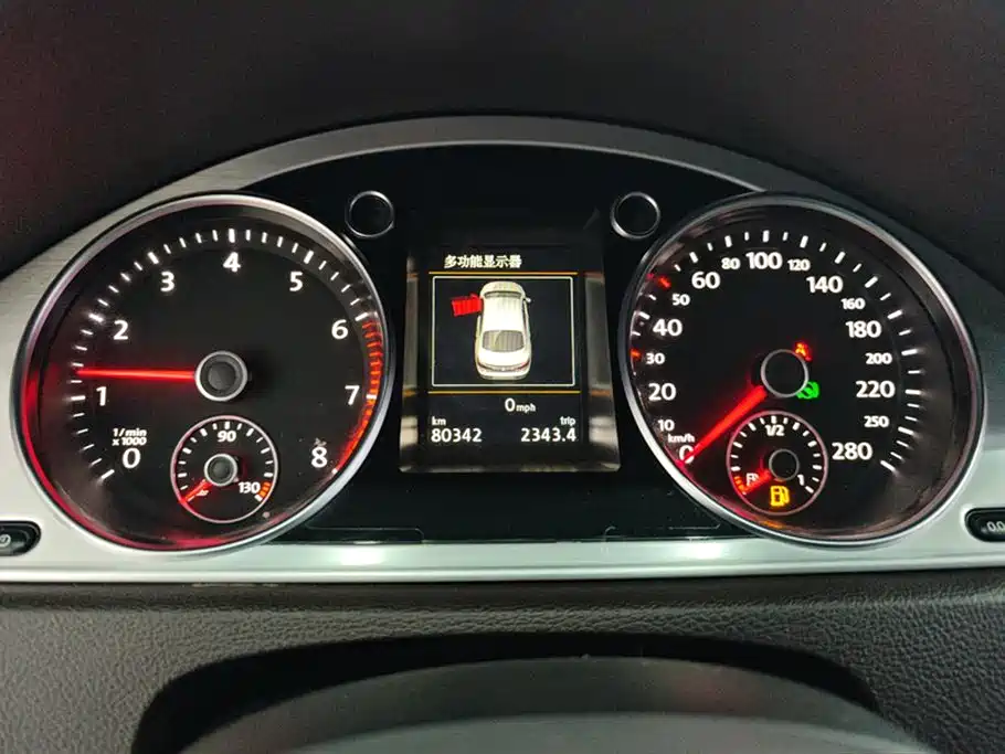 Volkswagen FAW-Volkswagen CC 2018 1.8TSI Luxury фото 14
