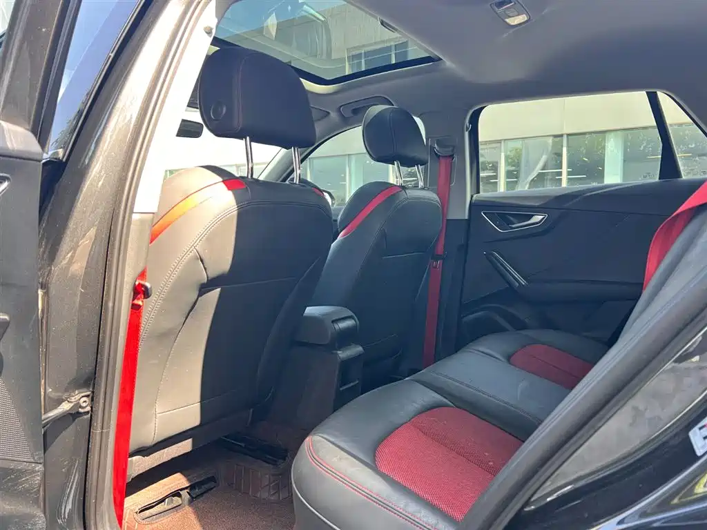 Audi Q2L 2021 Model 35 TFSI Fashion Dynamic фото 6