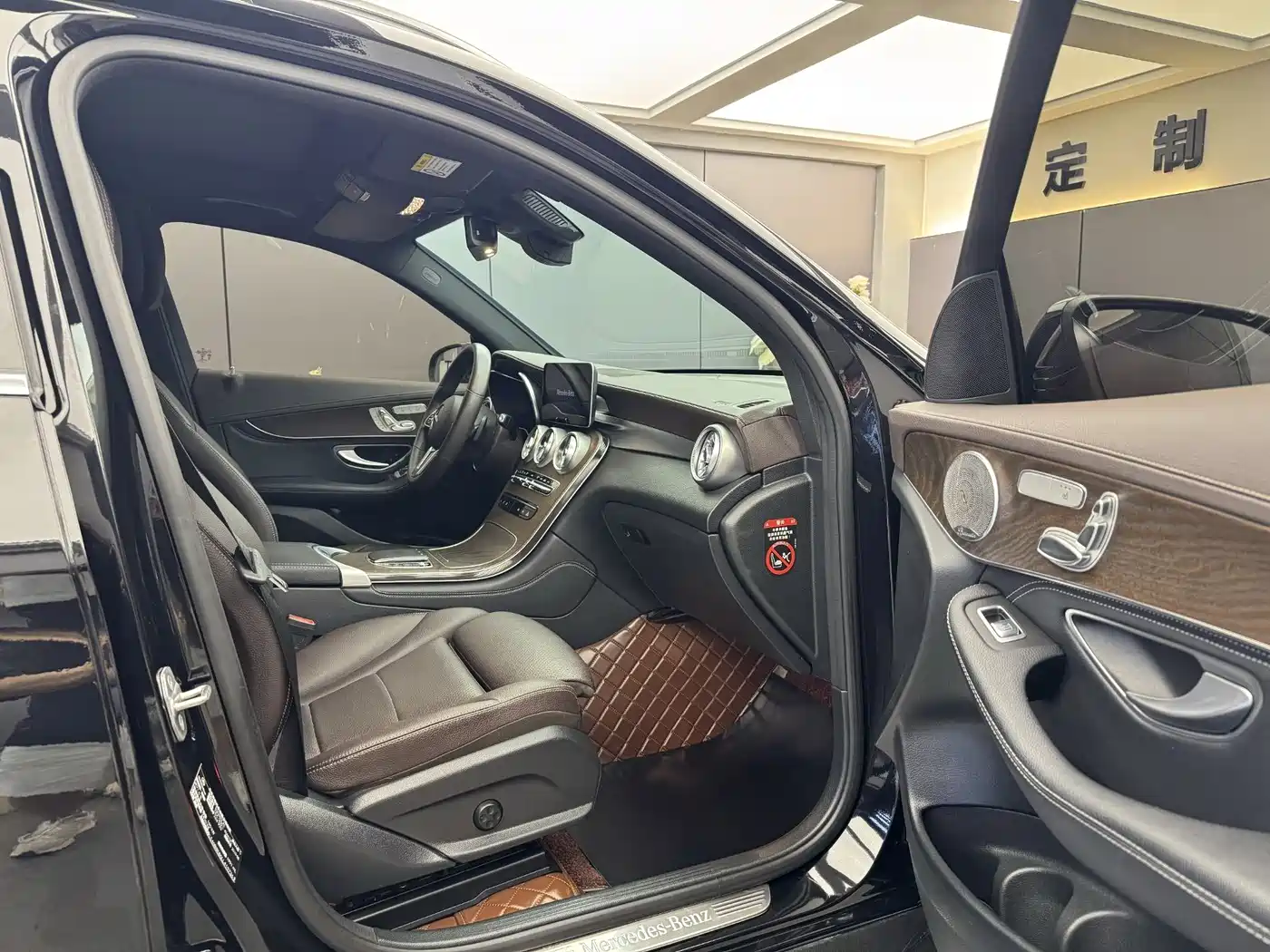 Mercedes-Benz GLC 2020 GLC 300 L 4MATIC Dynamic фото 8