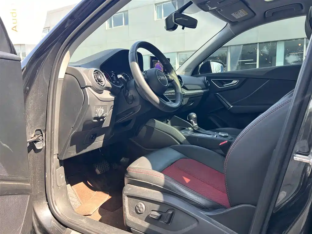 Audi Q2L 2021 Model 35 TFSI Fashion Dynamic фото 5