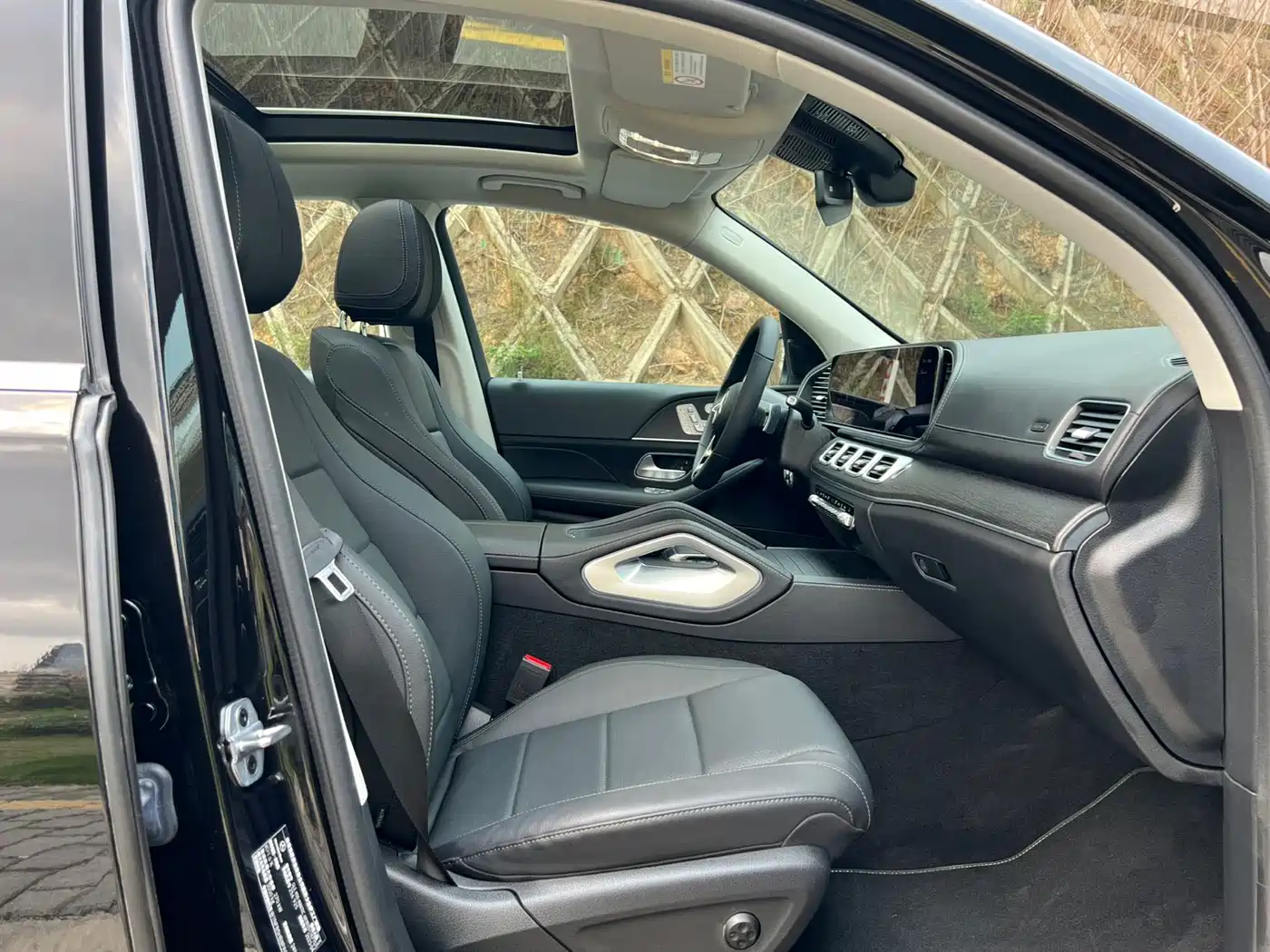 Mercedes-Benz GLE 2024 GLE 450 4MATIC Luxury фото 12