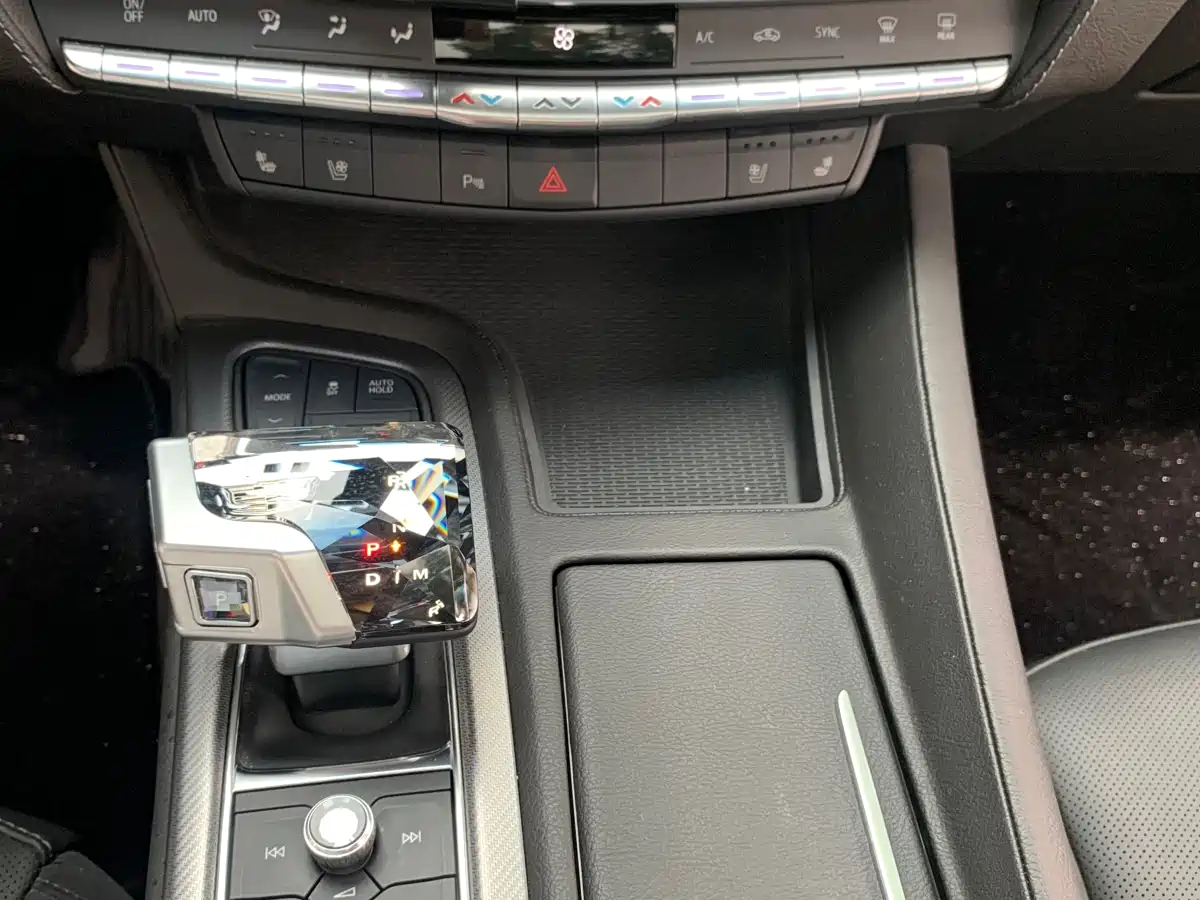 Cadillac CT5 2022 28T Luxury Edition фото 16