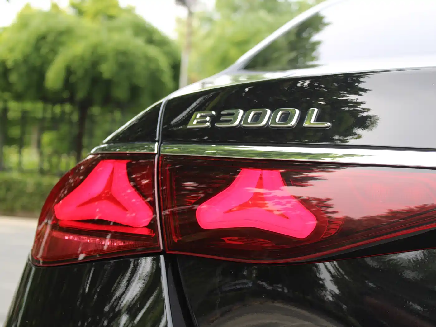 Mercedes-Benz E-Class 2024 Facelift E 300 L Fashion фото 9