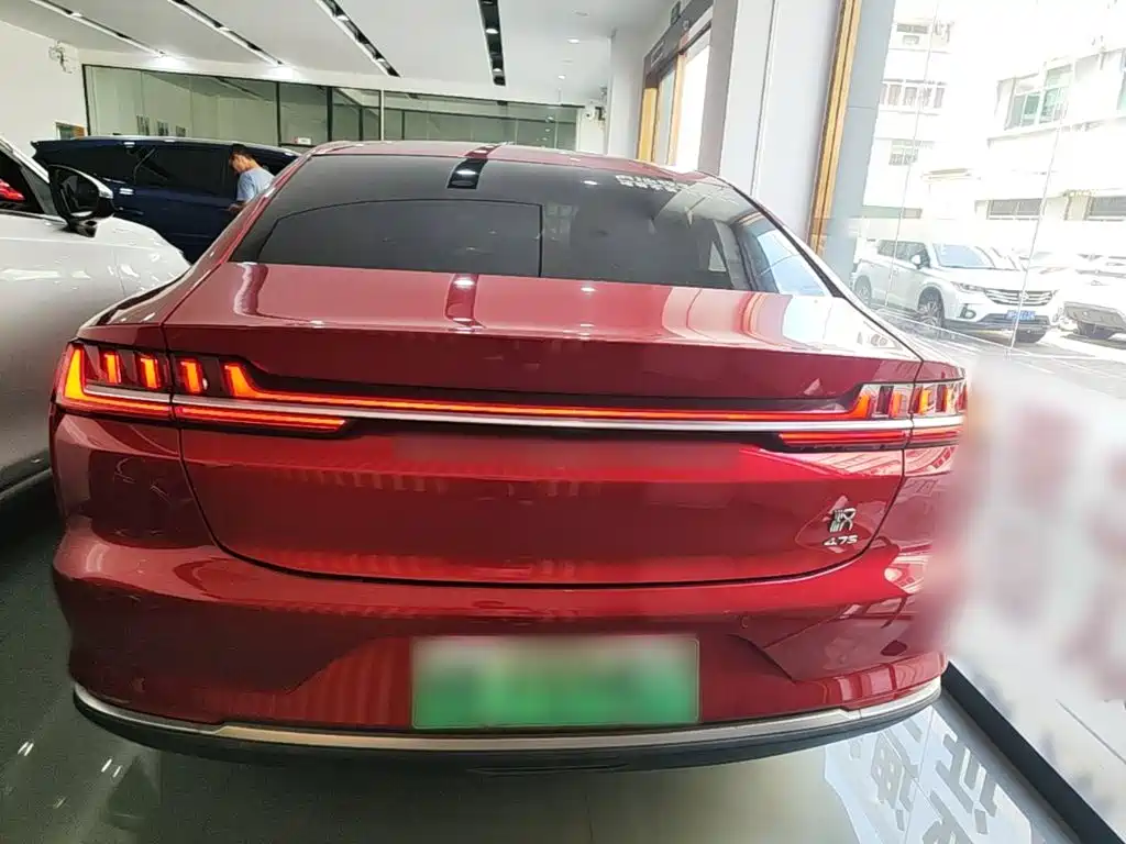 Фото 4 - BYD Han