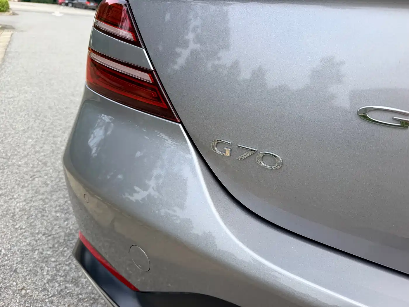 Genesis G70 2022 2021 2.0T RWD Luxury Edition
