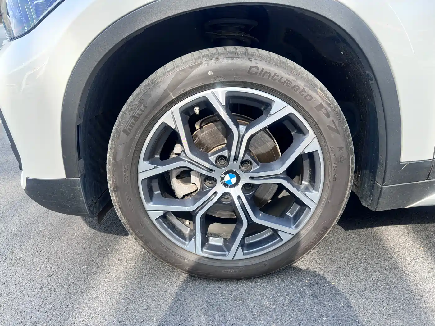 BMW X1 2022 sDrive20Li Fashion фото 5