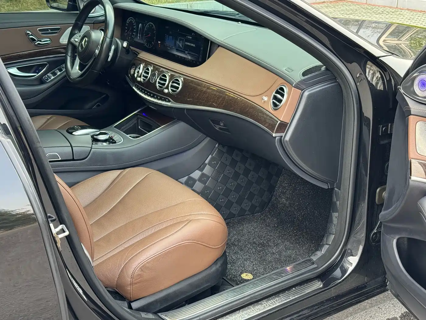 Mercedes-Benz S-Class 2018 S 320 L фото 24