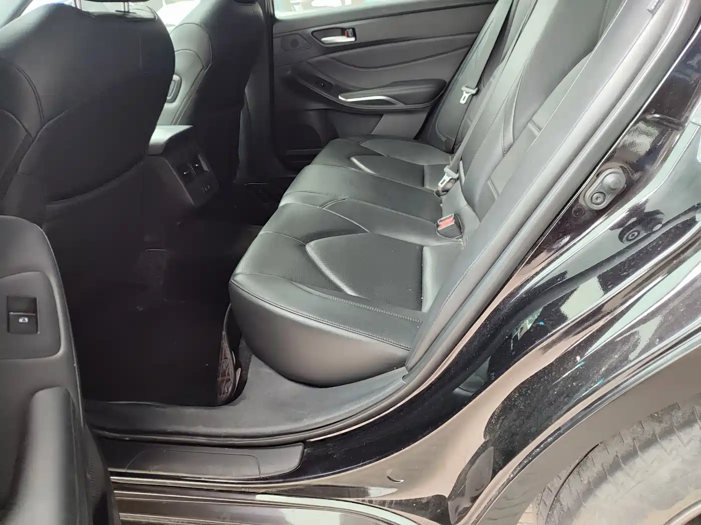 Toyota Avalon 2021 2.5L Luxury Edition фото 10