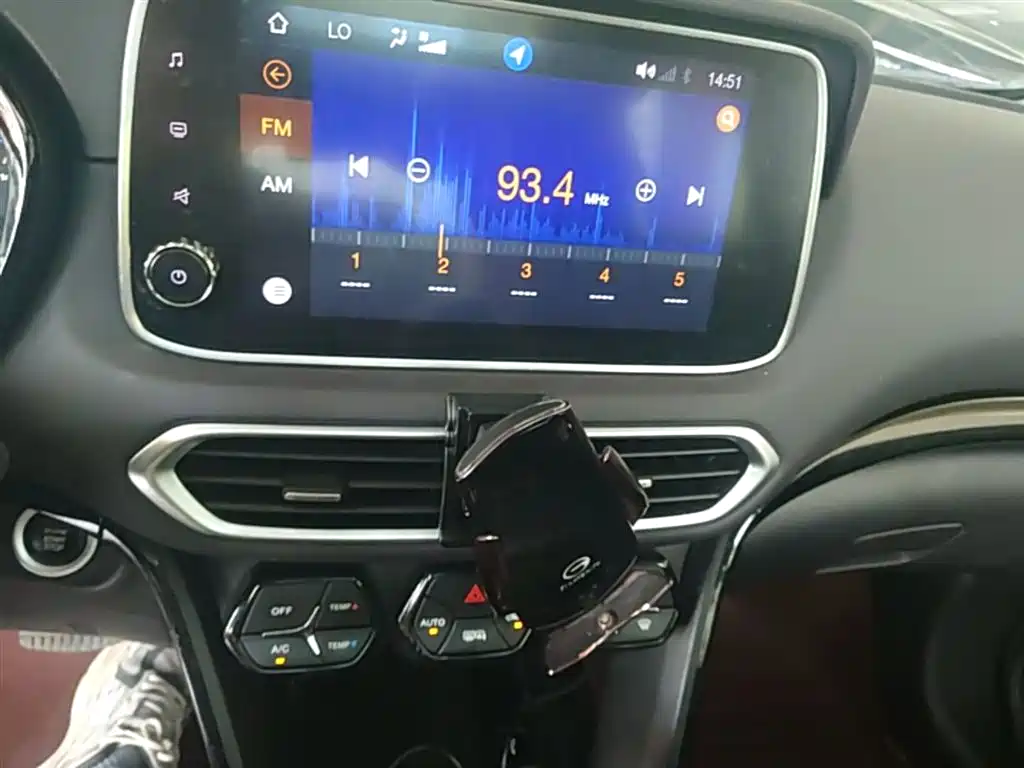 GAC Trumpchi Trumpchi GS4 2018 235T Automatic 2WD Luxury Smart Connect фото 13