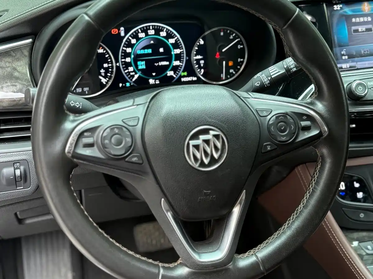 Фото 8 - Buick Envision Plus