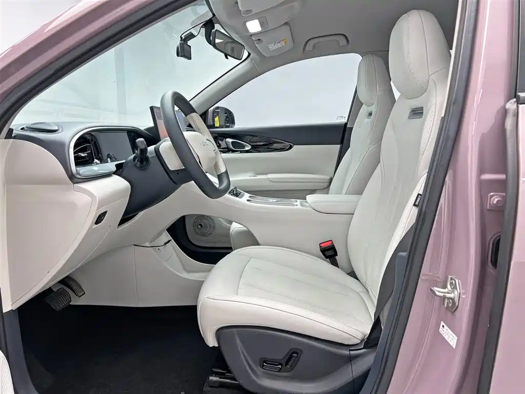 Geely Galaxy Starry Wish 2025 UP 410km Explorer Edition фото 16