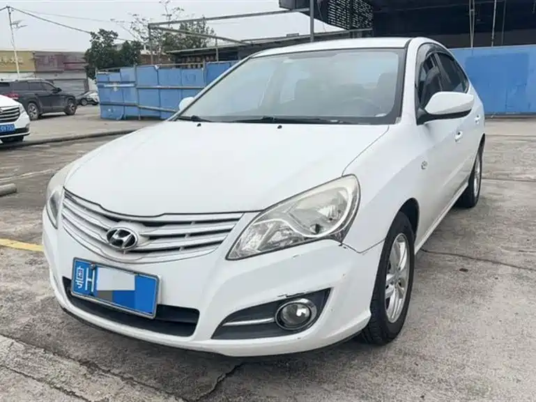 Hyundai Elantra 2011 1.6L Manual Comfort фото 2