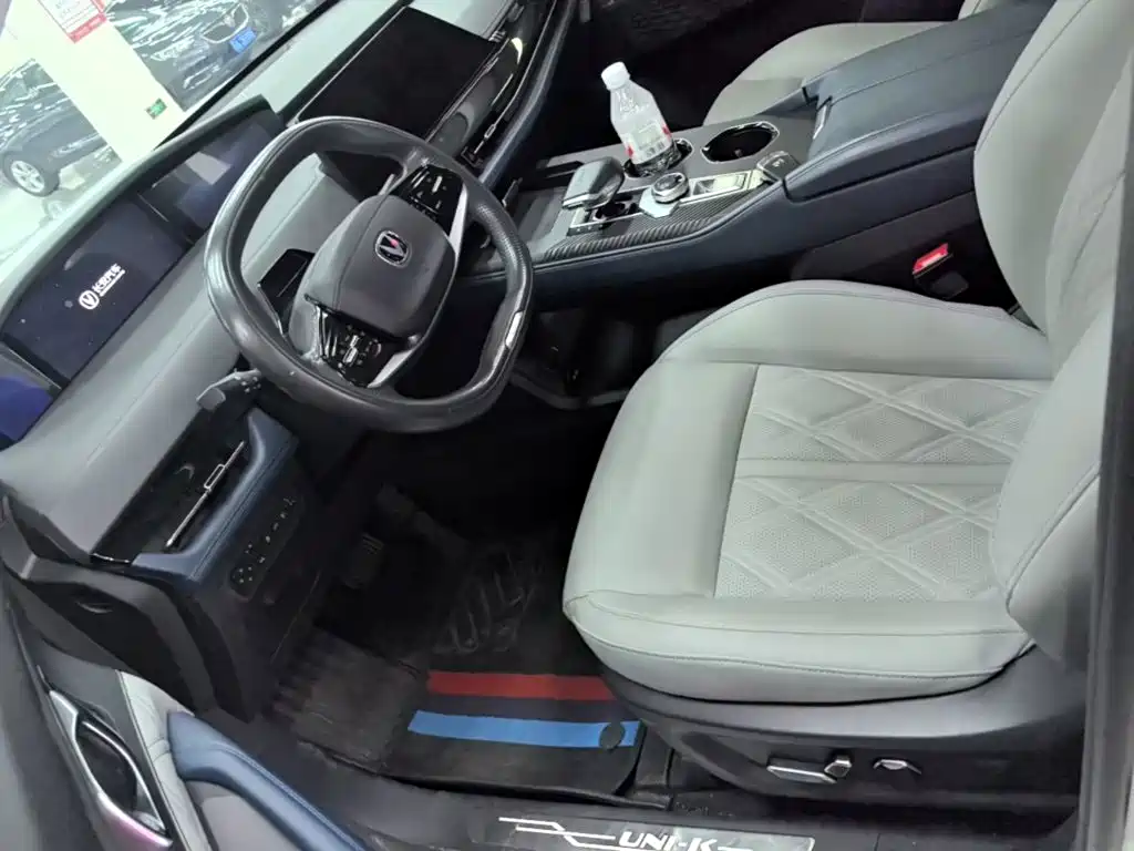 Changan UNI-K iDD 2023 2023 Smart Electric iDD 1.5T 135km Intelligent Leader