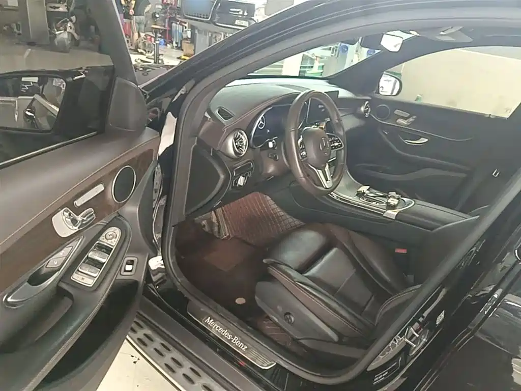Mercedes-Benz GLC 2020 GLC 300 L 4MATIC Dynamic фото 16
