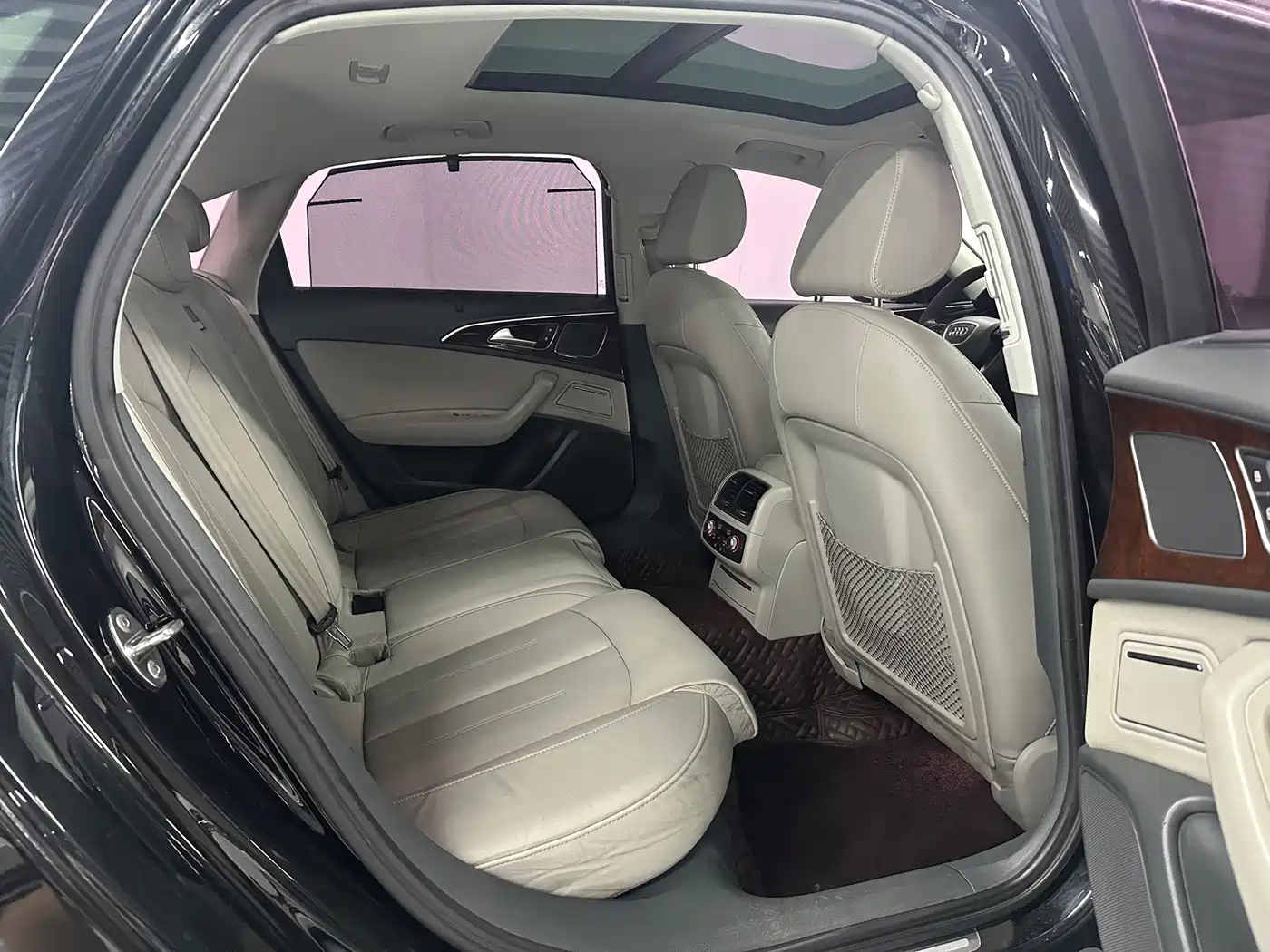 Фото 5 - Audi A6L