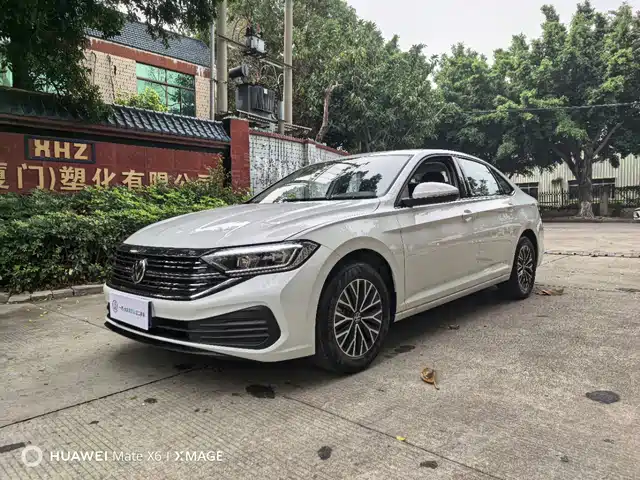 Volkswagen Sagitar 200TSI DSG, Полёт
