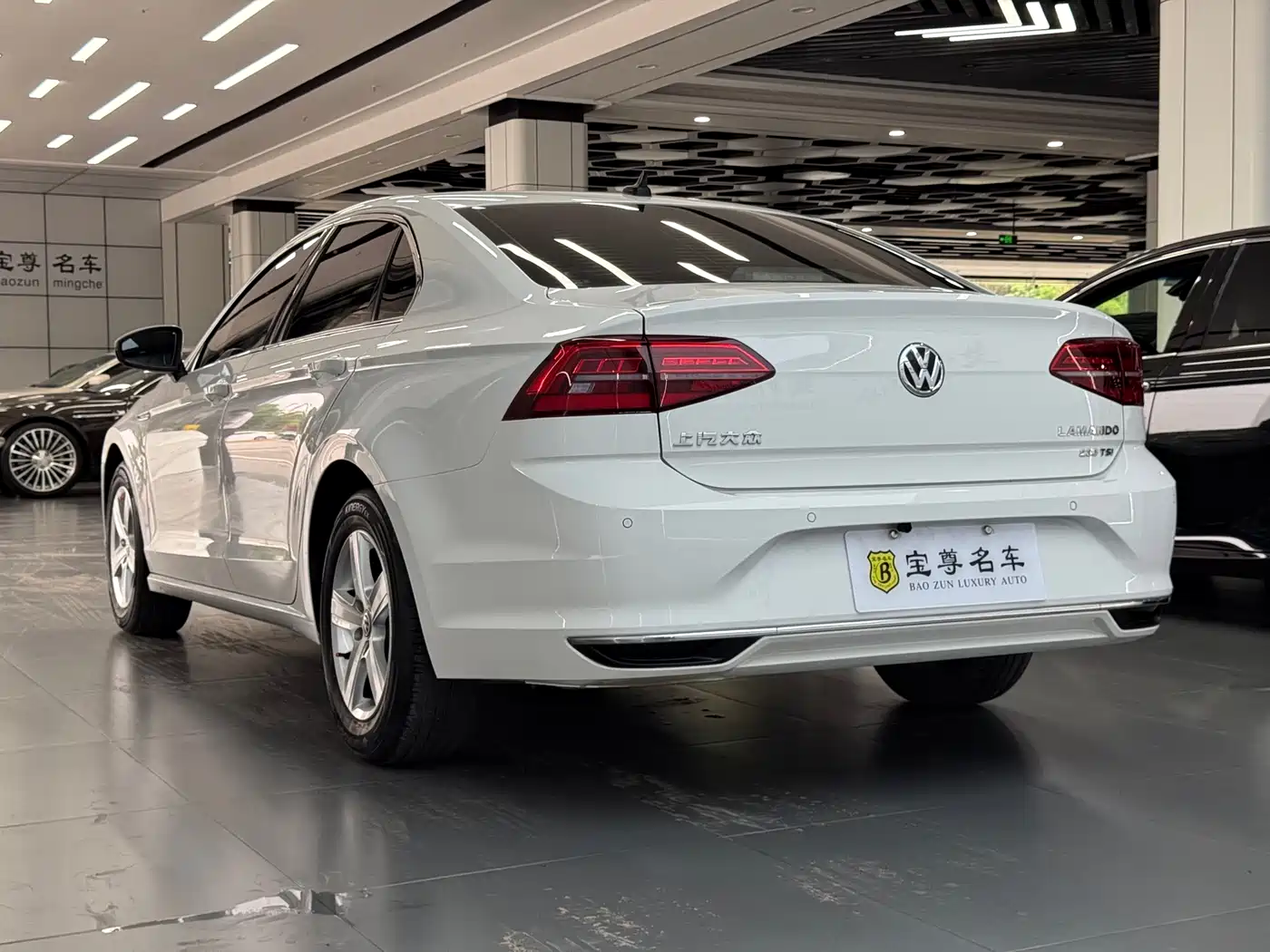 Volkswagen Lamando 2021 230TSI DSG Fashion Edition фото 6