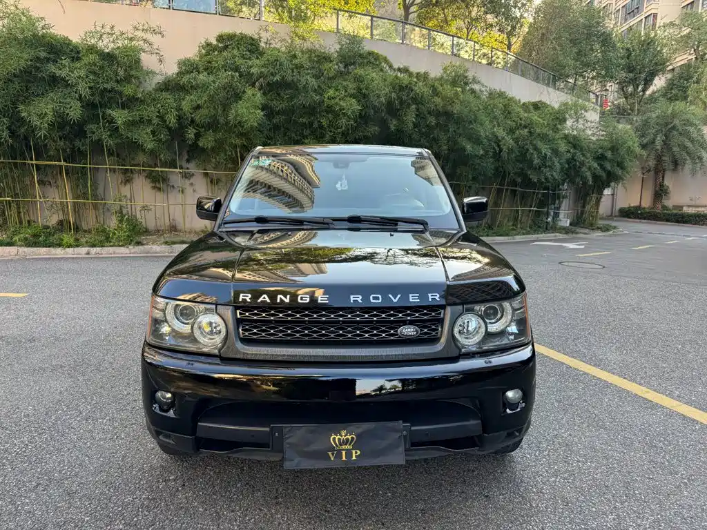 Фото 2 - Land Rover Range Rover Sport