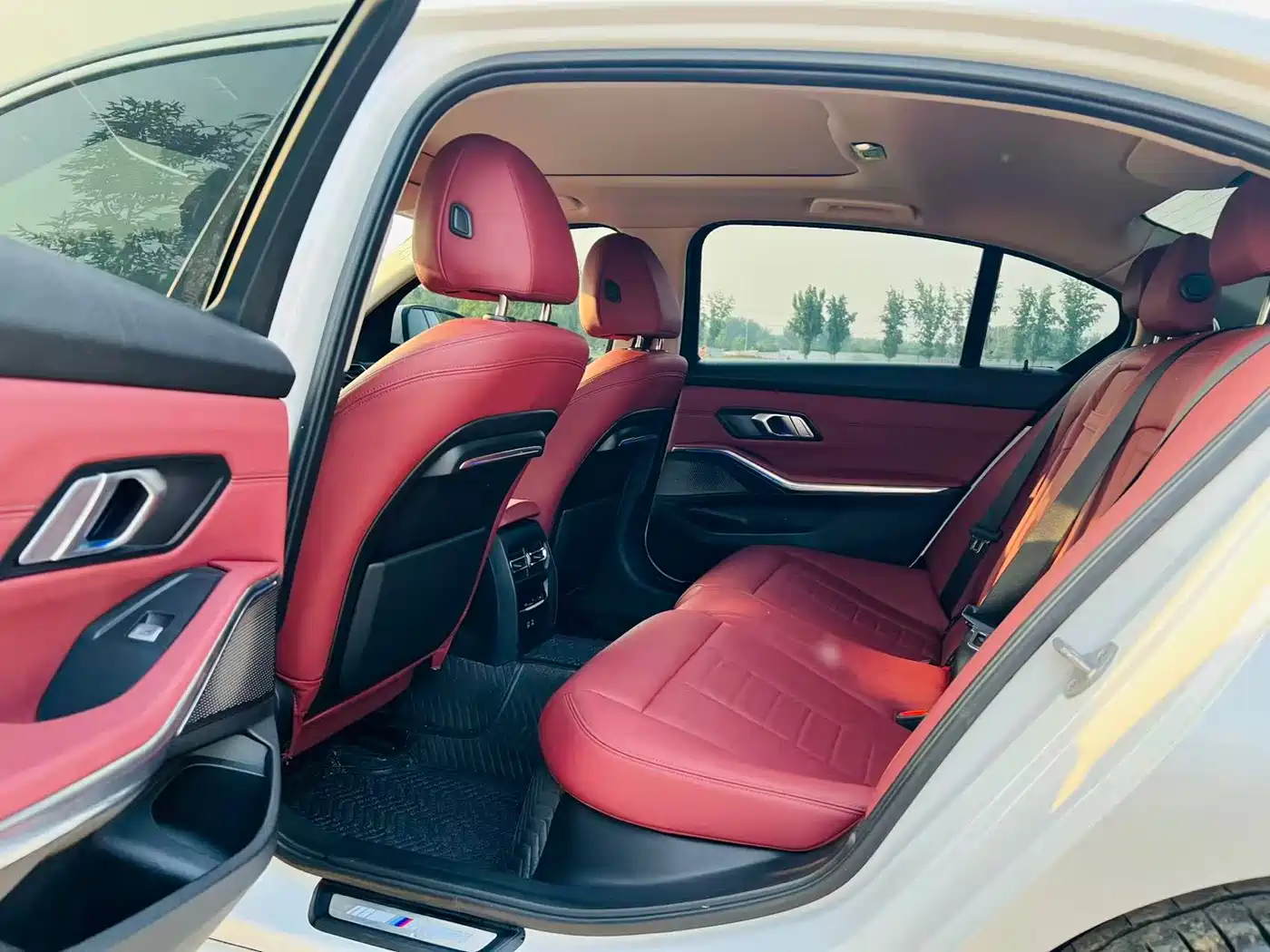 BMW 3 Series 2021 320Li M Sport Package фото 5