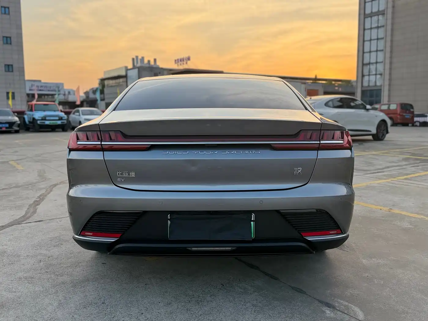 BYD Han 2020 EV Extended Range Luxury фото 6