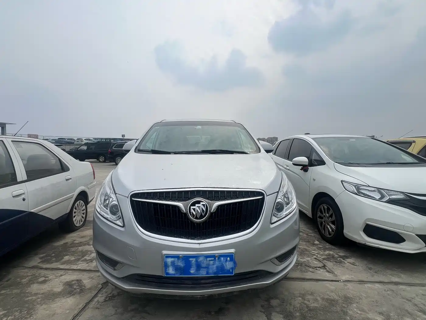 Buick GL8 2018 28T Comfort China VI фото 2