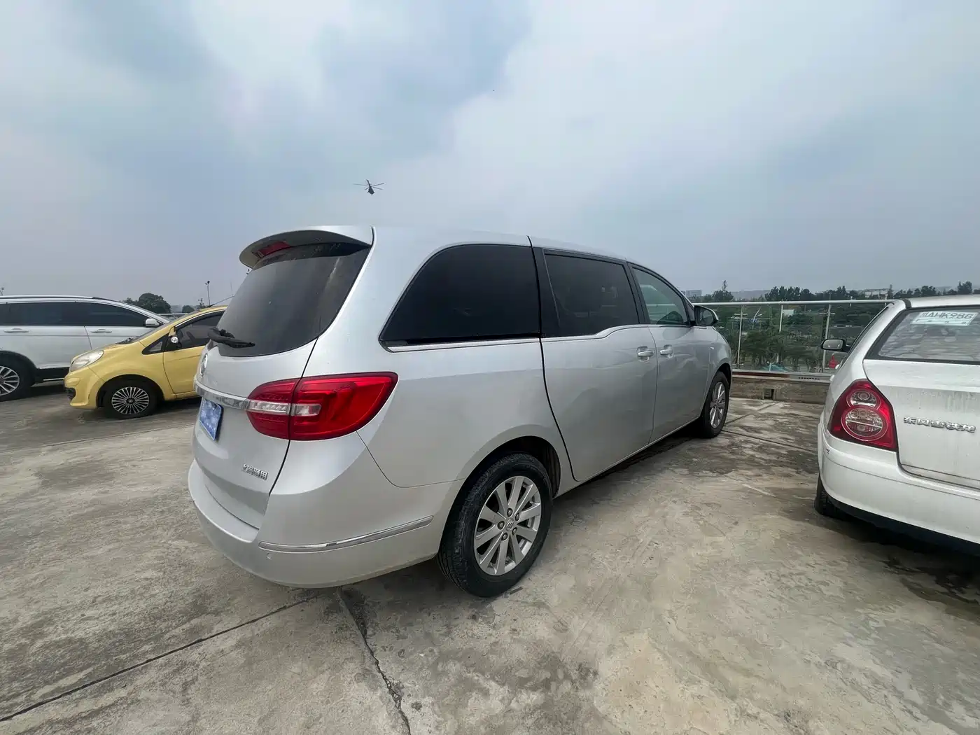 Buick GL8 2018 28T Comfort China VI фото 8