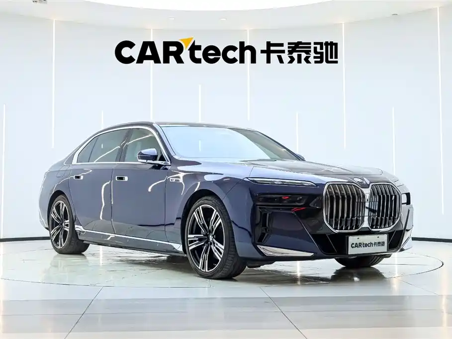 BMW i7 2023 Model xDrive60L M Sport Package фото 5
