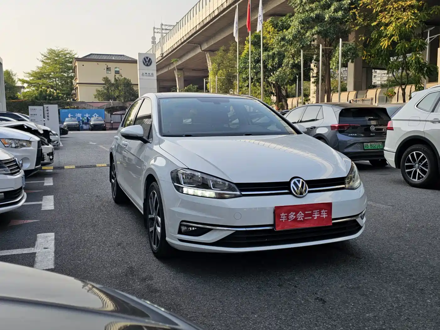 Volkswagen Golf 2020 280TSI DSG Comfort фото 3