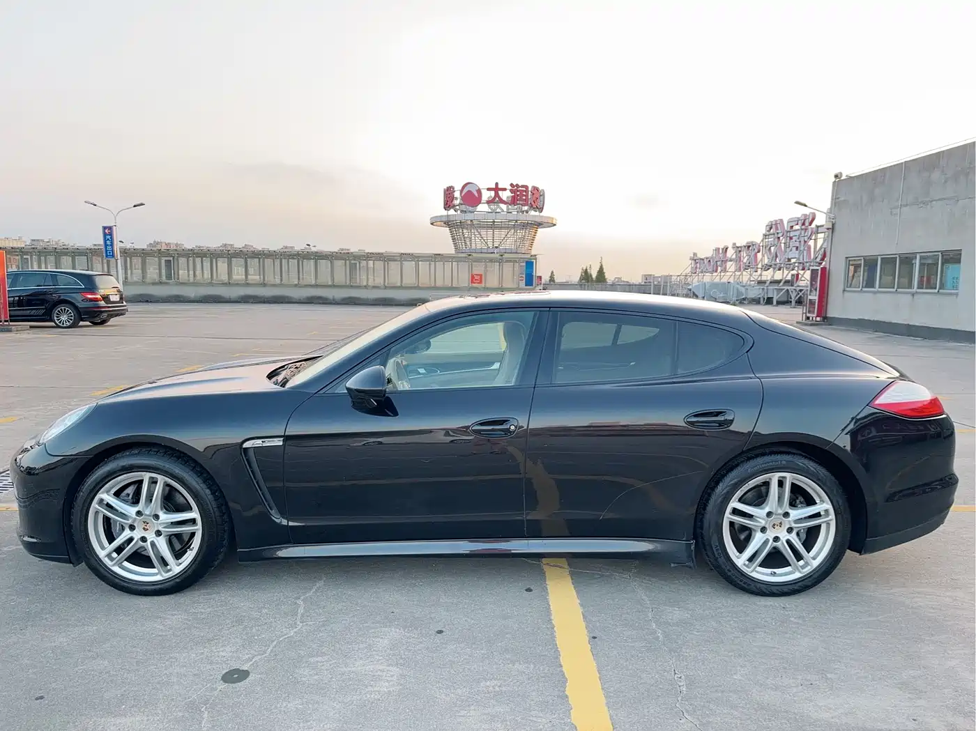 Porsche Panamera 2010 Panamera 4 3.6L фото 7