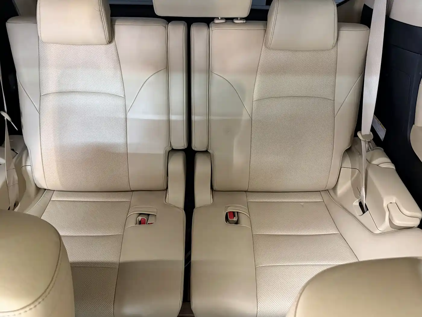 Toyota Alphard 2018 3.5L Luxury фото 17