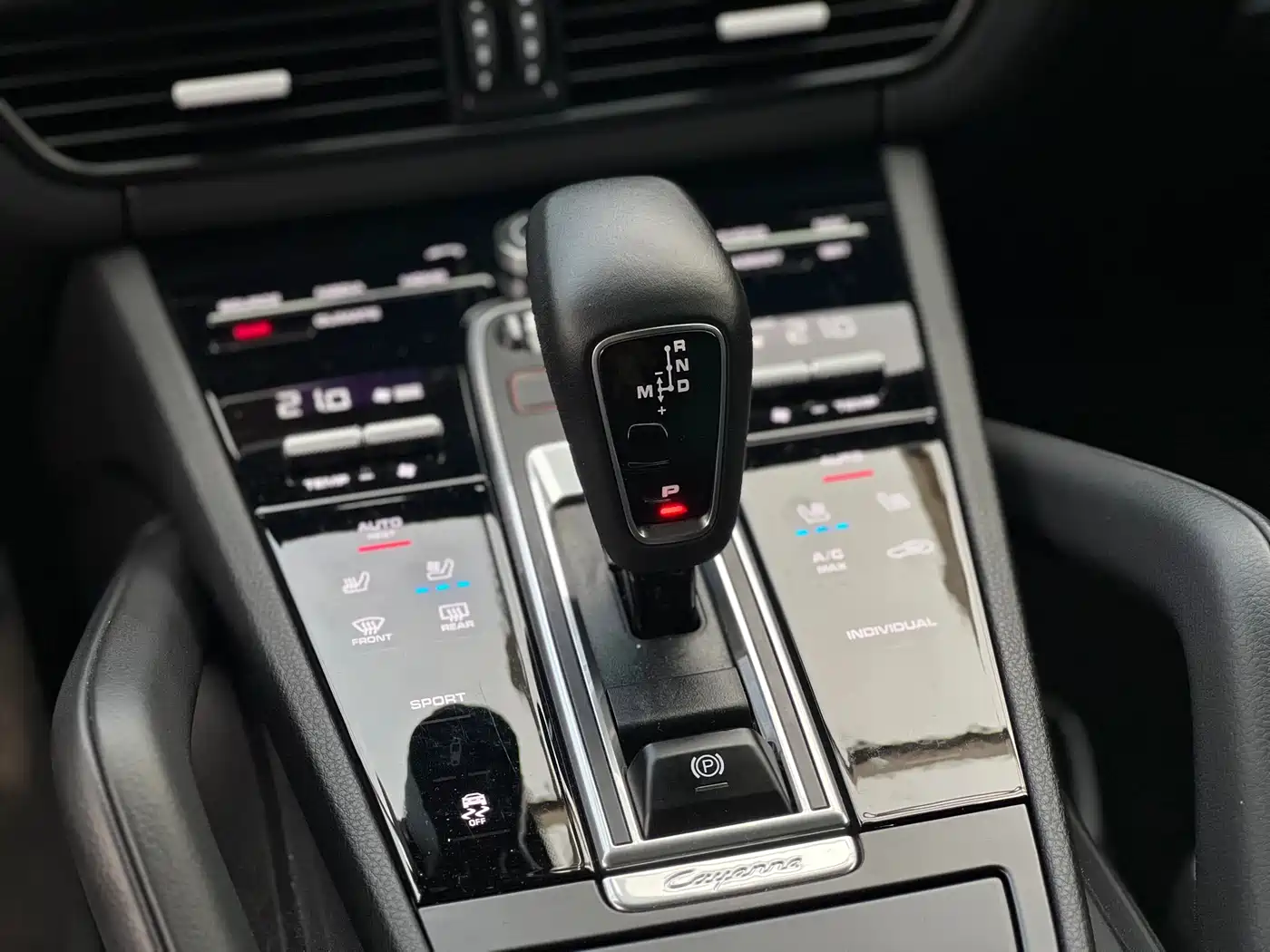 Porsche Cayenne 2019 Cayenne 3.0T фото 8