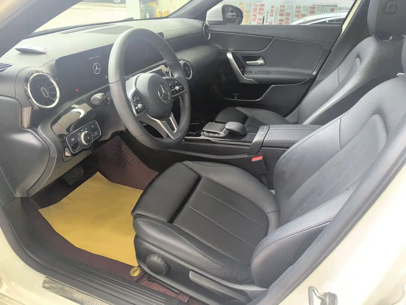 Mercedes-Benz A-Class 2021 A 200 L Sport Sedan Dynamic Type фото 4