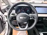 Фото 11 - Geely Geometry E Firefly