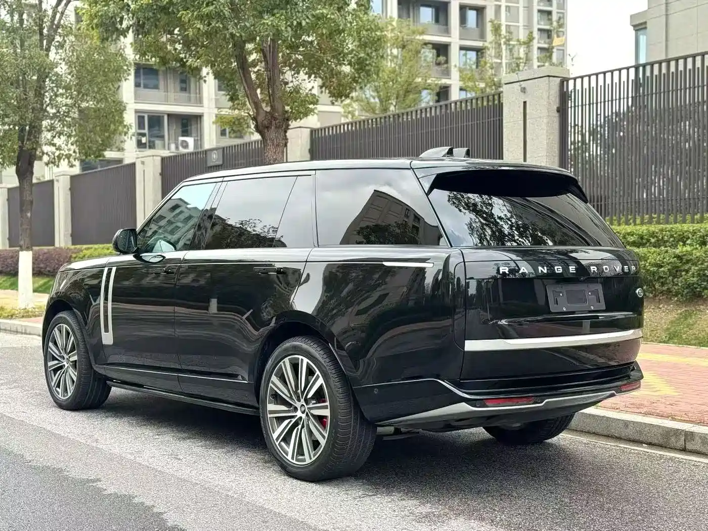 Фото 7 - Land Rover Range Rover