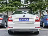Photo 5 - Škoda Octavia