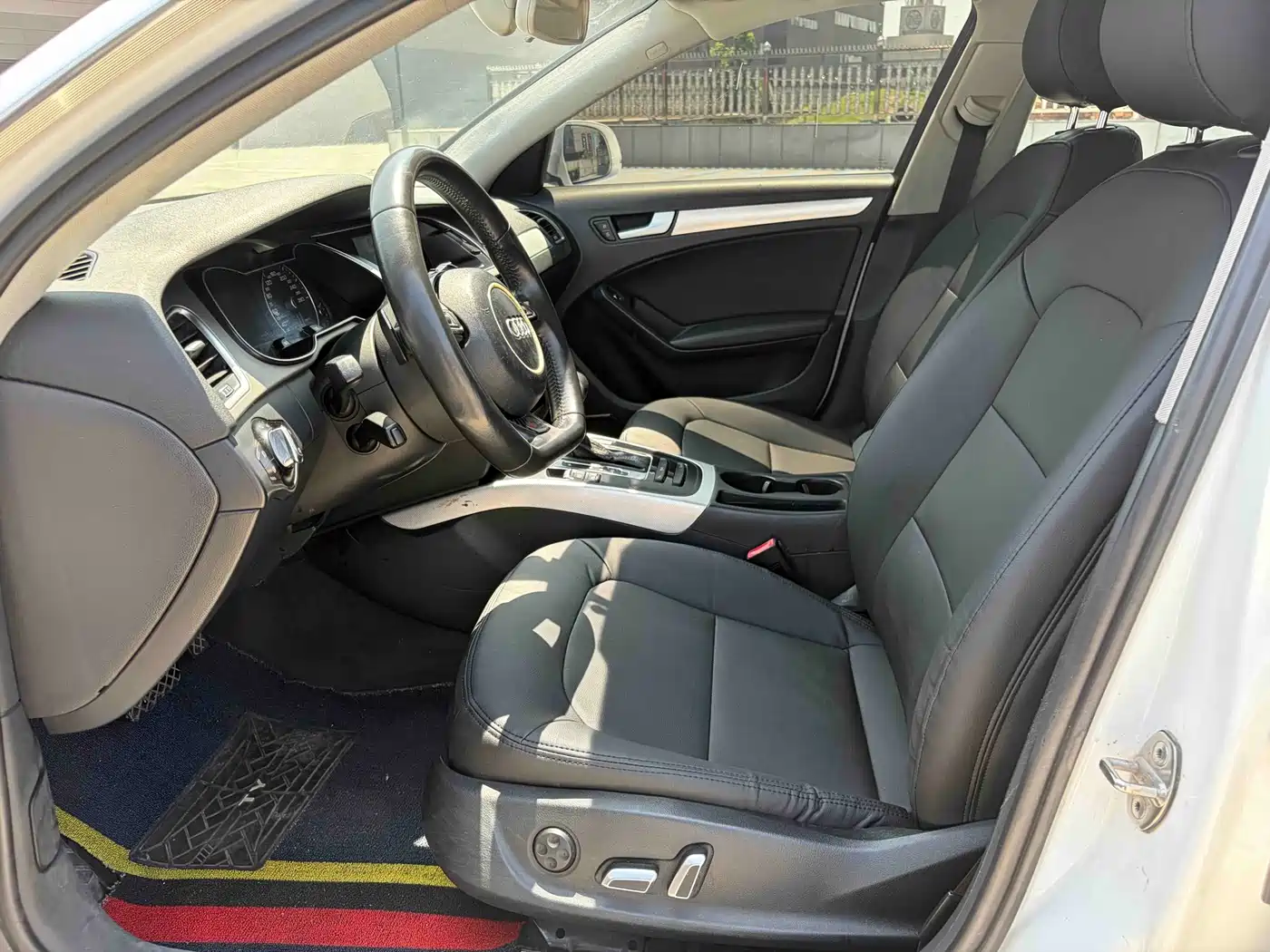 Audi A4L 2015 35 TFSI Auto Standard фото 4