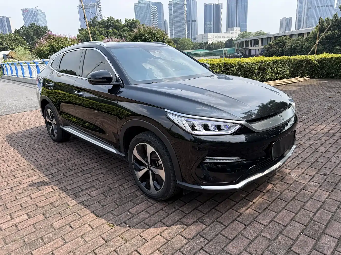 BYD Song PLUS PHEV 2021 EV Premium Model фото 3
