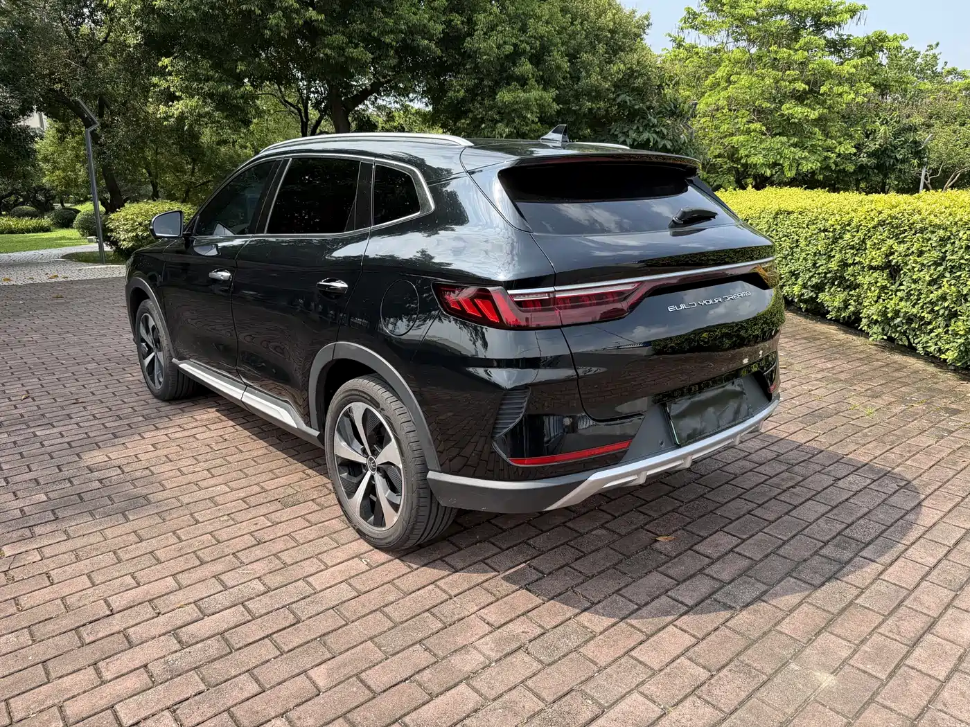 BYD Song PLUS PHEV 2021 EV Premium Model фото 6