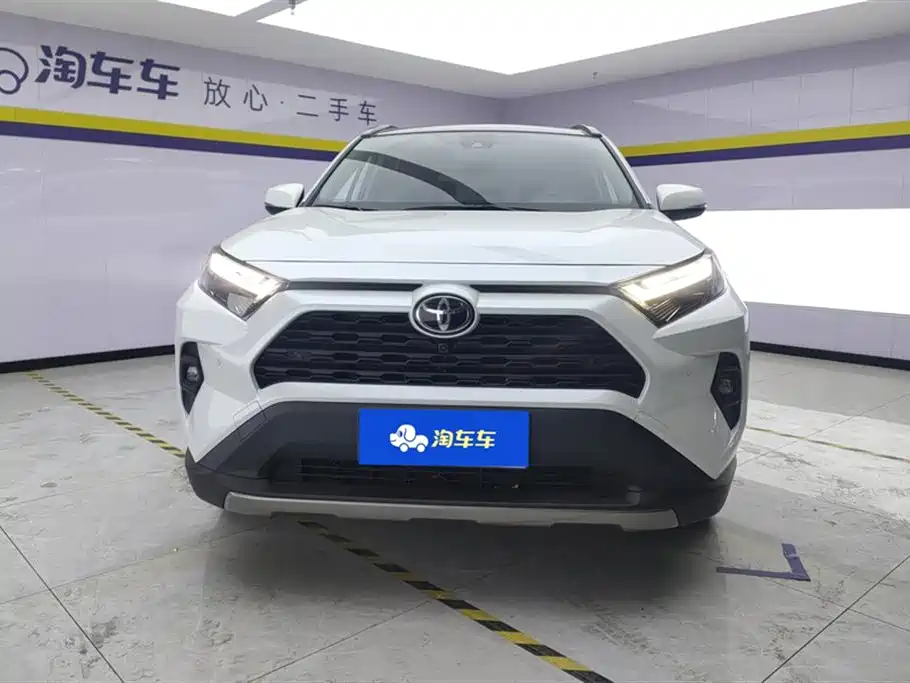 Toyota RAV4 Rongfang 2022 2.0L CVT 2WD Trend Plus Edition фото 2
