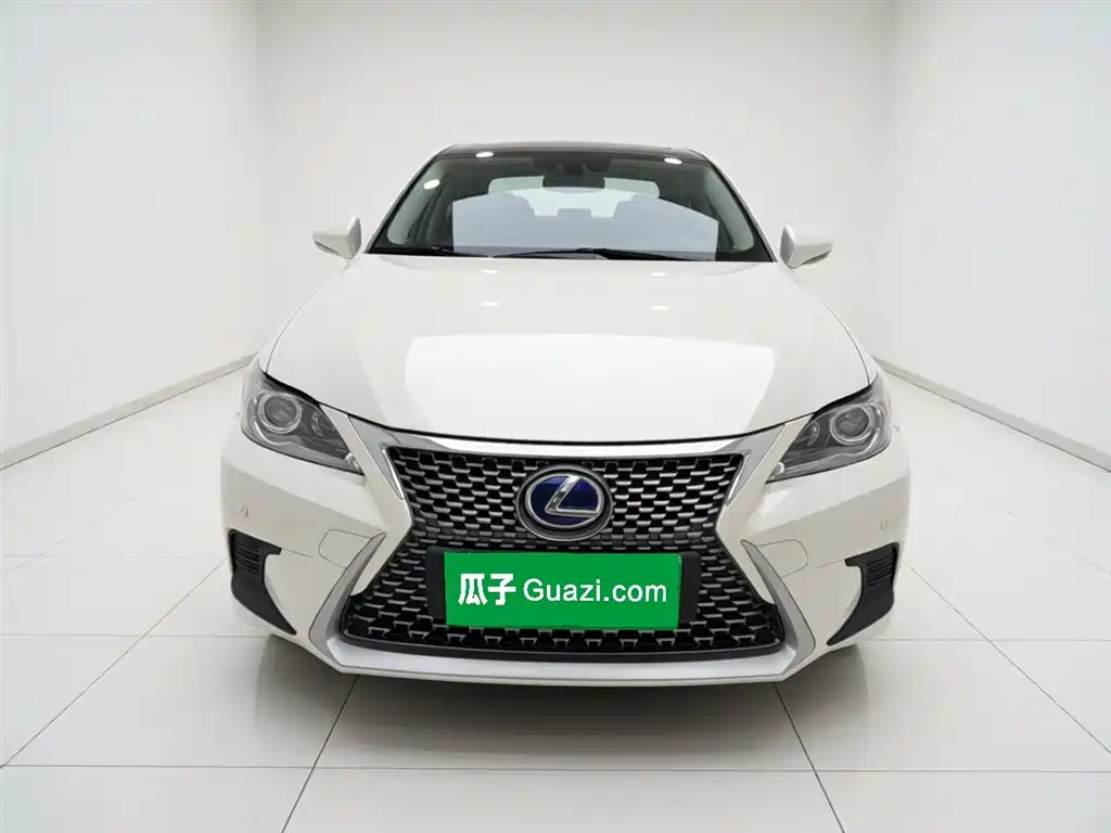 Lexus CT 2017 CT200h Elite Edition Monochrome China V фото 24