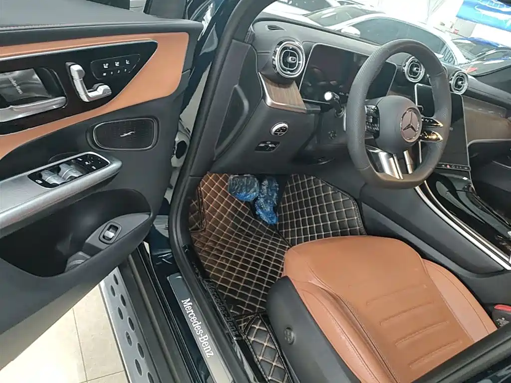 Mercedes-Benz GLC 2025 GLC 300 L 4MATIC Dynamic 5-seater фото 16