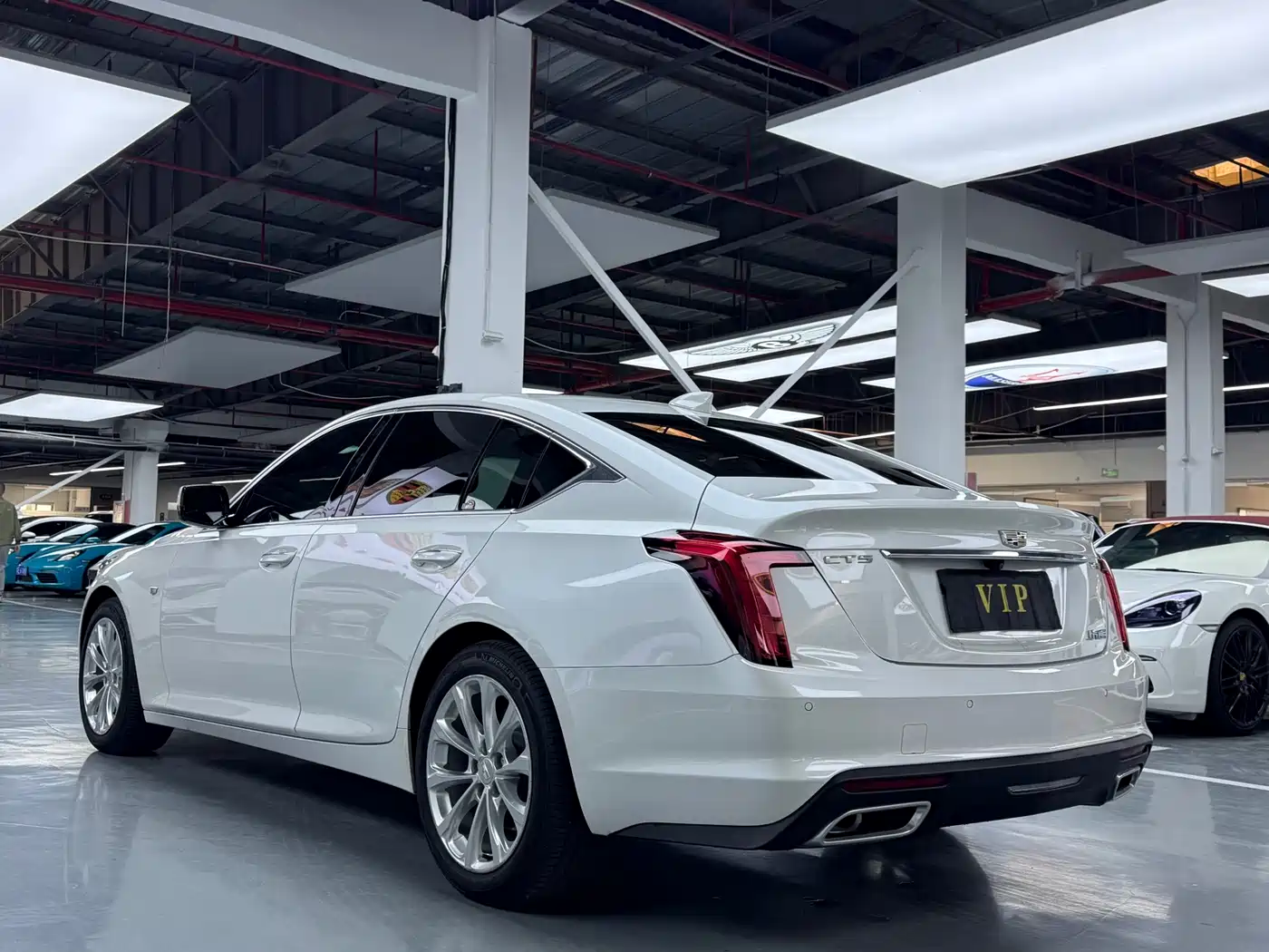 Cadillac CT5 2023 28T Luxury Style (Standard Edition) фото 17